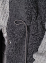 Load image into Gallery viewer, YEST - Emmelie Gilet - Grey