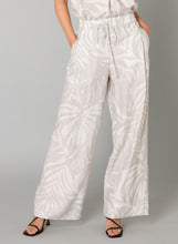 Load image into Gallery viewer, YEST - Tessa Print Pants - Soft Grey
