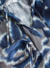 Load image into Gallery viewer, YEST - Carmen - Warm Grey Multi