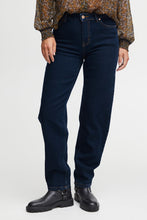 Load image into Gallery viewer, PULZ - Morina Curved Leg Jean - Medium Blue