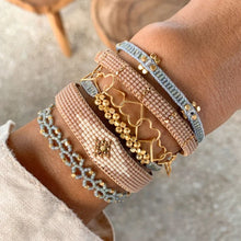 Load image into Gallery viewer, IBU - IBU05 Heart Link Bracelet - Gold