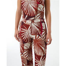 Load image into Gallery viewer, Paz Torra - Tropical Print Pants - Granate