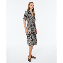 Load image into Gallery viewer, Paz Torras - Printed Shirt Dress - Black & White