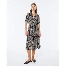 Load image into Gallery viewer, Paz Torras - Printed Shirt Dress - Black & White