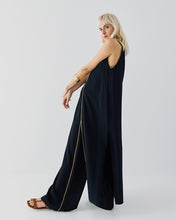Load image into Gallery viewer, ACCESS - Long Tunic - Black