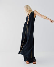 Load image into Gallery viewer, ACCESS - Long Tunic - Black