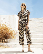 Load image into Gallery viewer, Aggel - Animal Print Top - Brown & Cream