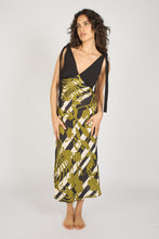 Load image into Gallery viewer, Traffic People - The Archive Eddie Dress - Black & Olive