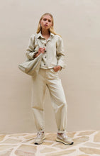 Load image into Gallery viewer, YAYA - Barrel Jeans - Sandstone Beige