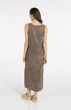 Load image into Gallery viewer, YAYA - Dress with Crinkle Texture - Washed Brown