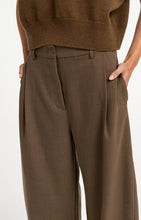 Load image into Gallery viewer, YAYA - Woven Barel Leg Trouser with Pleats - Teak Brown