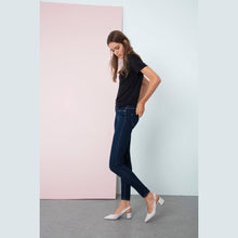 Load image into Gallery viewer, ICHI Erin Jeans Dark Blue
