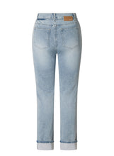 Load image into Gallery viewer, YEST - Rima Jeans - Bleach Blue Denim
