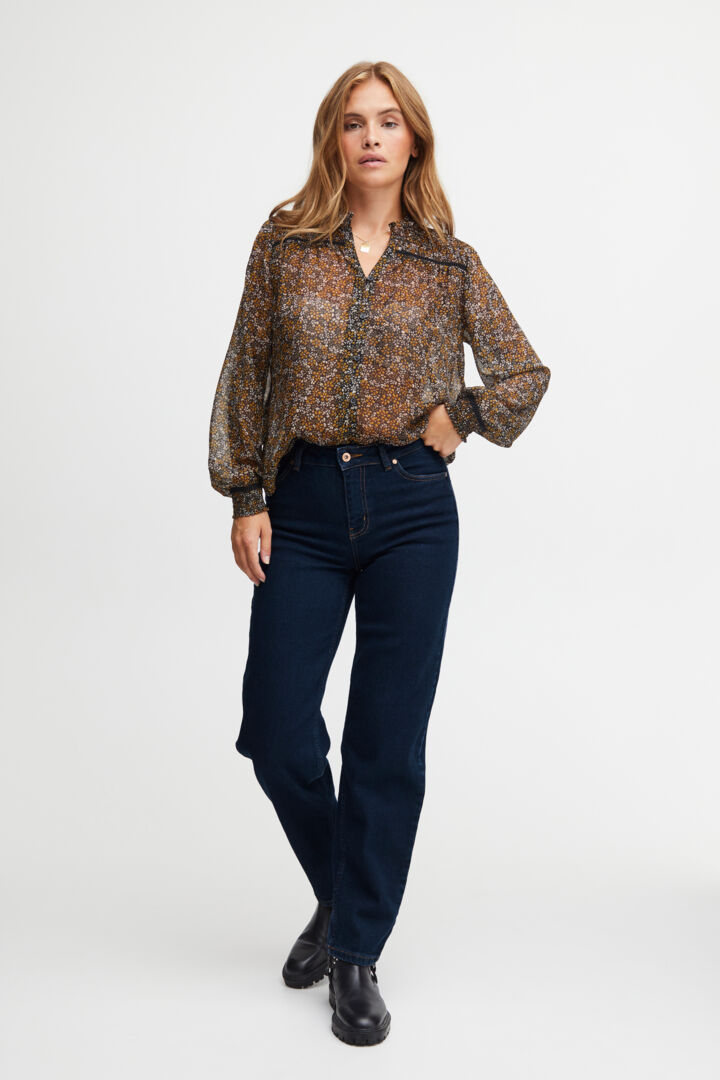 PULZ Morina Curved Leg Jean Medium Blue