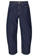 Load image into Gallery viewer, Garcia - Chyla Barrel Leg Jeans - Rinsed

