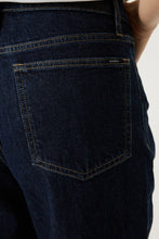 Load image into Gallery viewer, Garcia - Chyla Barrel Leg Jeans - Rinsed
