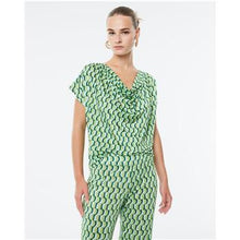 Load image into Gallery viewer, Paz Torras - Retro Print Drape Top - Green
