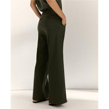 Load image into Gallery viewer, Paz Torras - Khaki Pants

