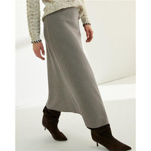 Load image into Gallery viewer, Paz Torras - Tweed Style Skirt - Brown
