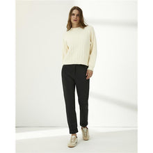 Load image into Gallery viewer, Paz Torras - Chunky Knit - Ivory
