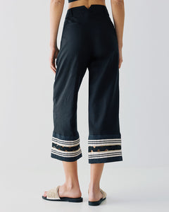 ACCESS - Cropped Trimmed Hem Pants - Black