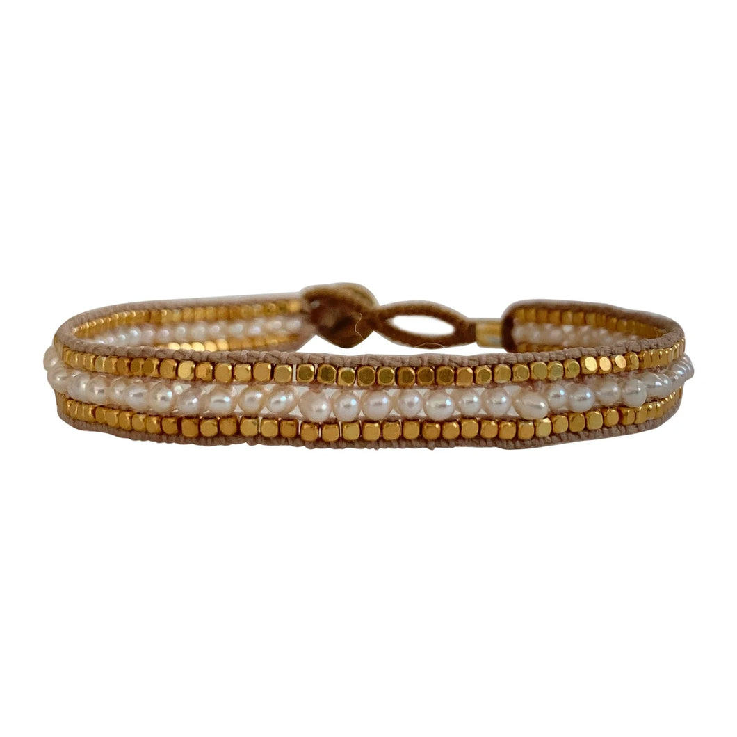 IBU - AM05 Jill Jolie Bracelet - Pearl
