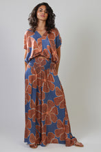 Load image into Gallery viewer, Traffic People - Full Bloom Whispers Top - Blue
