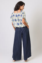 Load image into Gallery viewer, Traffic People - When I Close My Eyes - Whispers Top
