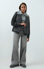 Load image into Gallery viewer, YAYA - Loose Fit Blazer with Contrast Fabric - Anthracite Melange

