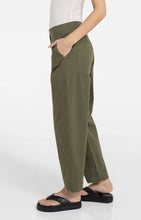 Load image into Gallery viewer, YAYA - High Waist Barrel Pants - Army Green
