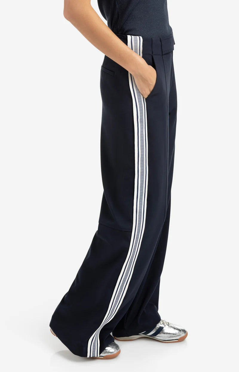 YAYA - High Waisted Pants with Side Stripe - Inkwell Blue