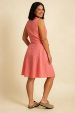 Load image into Gallery viewer, Pretty Vacant - Kimberley Dress in Pink Seersucker
