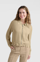 Load image into Gallery viewer, YAYA - Lightweight Blouse Jacket - Soft Green
