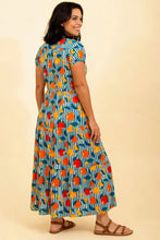 Load image into Gallery viewer, Pretty Vacant - Molly Dress in Oranges
