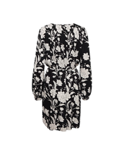 Load image into Gallery viewer, Ichi Nasreen Dress ~ White Cut Flower A
