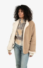Load image into Gallery viewer, YAYA - Oversized Lammy Coat - Light Camel
