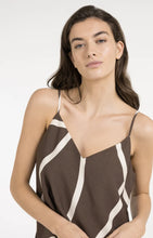 Load image into Gallery viewer, YAYA - Printed Camisole Top - Chocolate Martini Brown Dessin
