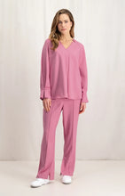 Load image into Gallery viewer, YAYA - V Neck Pleated Top - Morning Glory Pink Melange
