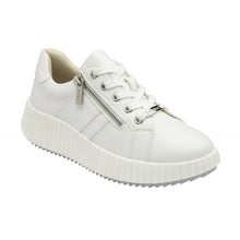 Load image into Gallery viewer, LOTUS - Kora Trainer - White
