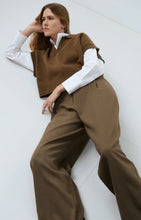 Load image into Gallery viewer, YAYA - Woven Barel Leg Trouser with Pleats - Teak Brown
