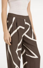 Load image into Gallery viewer, YAYA - Woven Print Pants -  Chocolate Martini Brown Dessin
