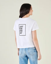 Load image into Gallery viewer, Silvian Heach Cavell Tee
