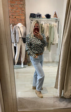 Load image into Gallery viewer, PULZ - Lucy - Mom Fit Jeans - Bleached
